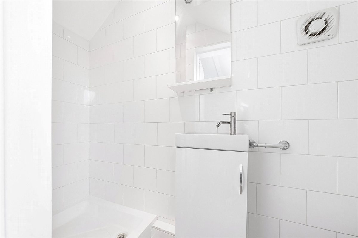 thosah snw220032 img 08