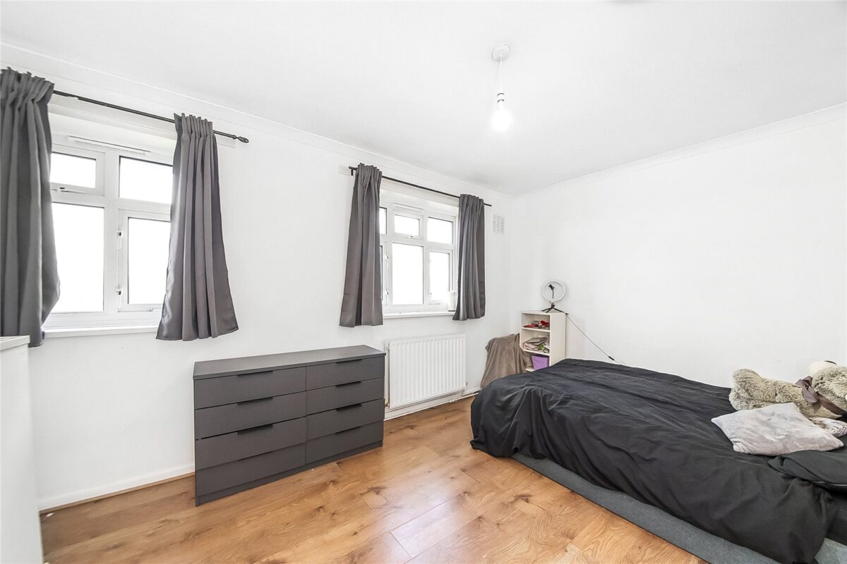 thosah_tho250131_img_04.jpg London Road, Mitcham, CR4, photo 5