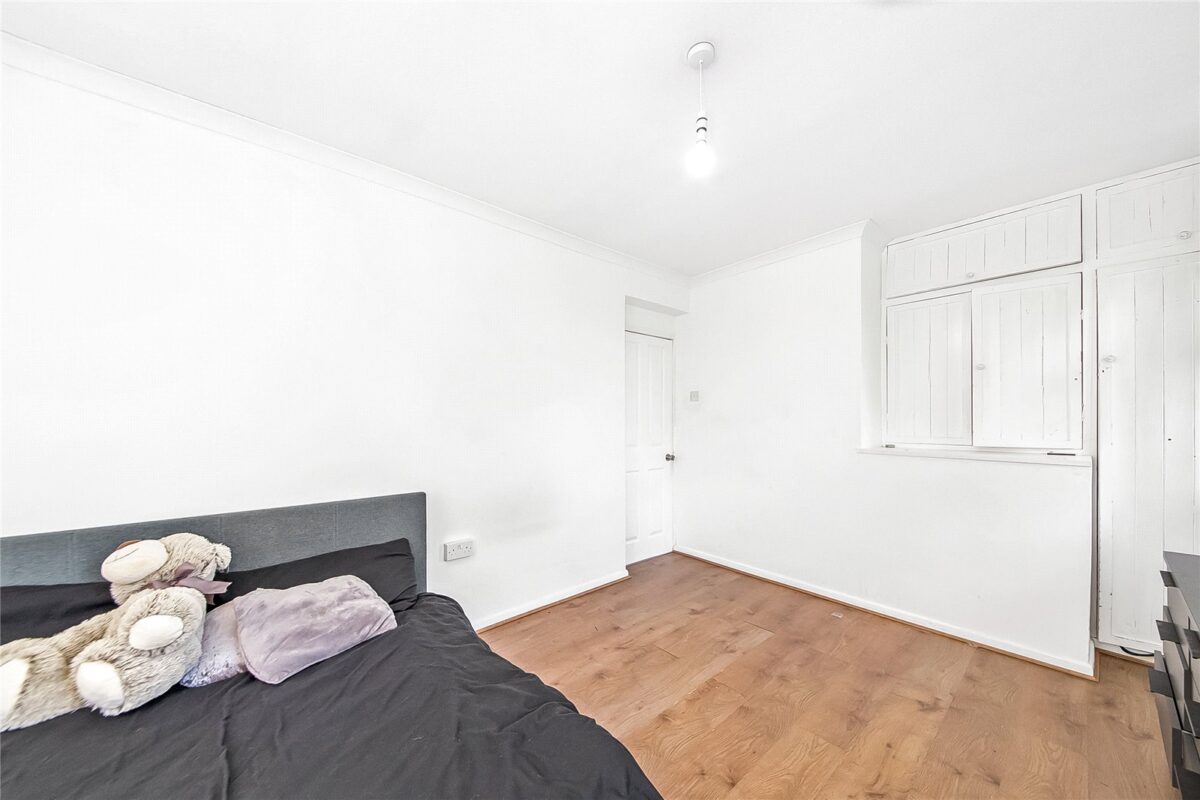 thosah_tho250131_img_10.jpg London Road, Mitcham, CR4, photo 11