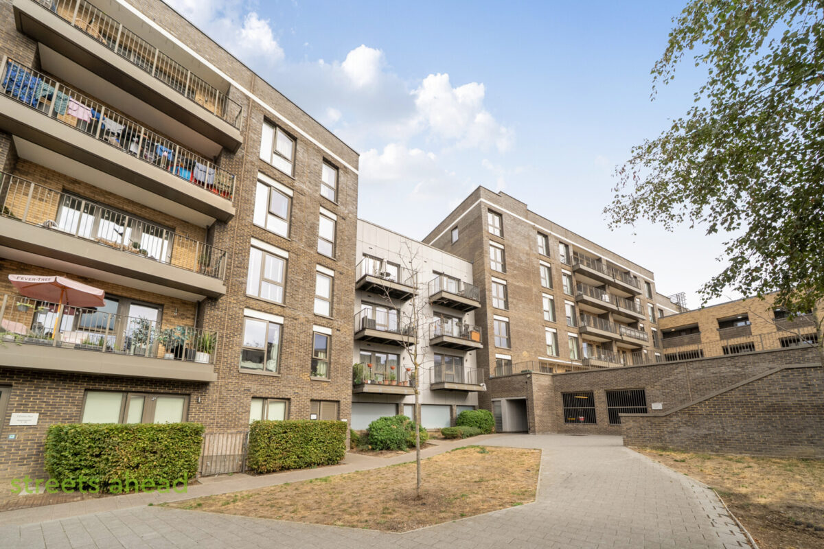 thosah_tho250298_img_04.jpg Purley Way, Croydon, CR0, photo 5