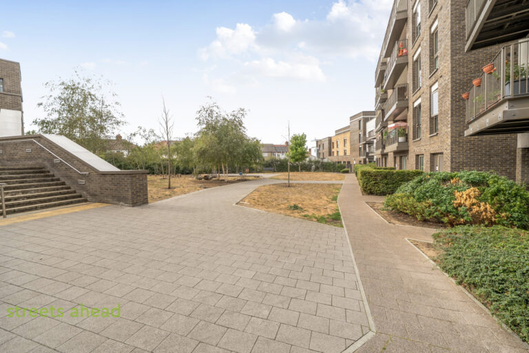 thosah_tho250298_img_06.jpg Purley Way, Croydon, CR0, photo 7