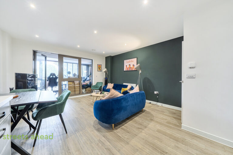thosah_tho250298_img_11.jpg Purley Way, Croydon, CR0, photo 12