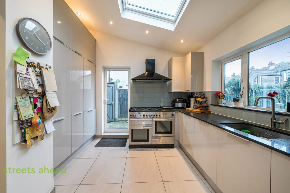 thosah tho250303 img 17