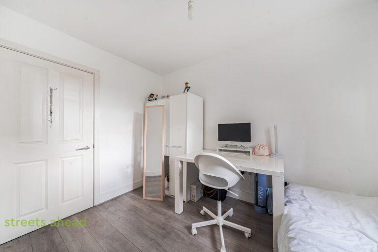 thosah_tho260033_img_11.jpg Mayday Road, Thornton Heath, CR7, photo 12