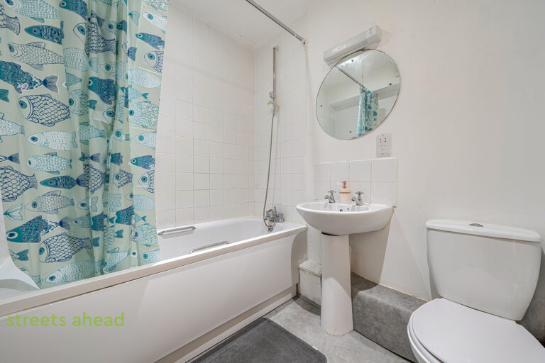 thosah_tho260033_img_12.jpg Mayday Road, Thornton Heath, CR7, photo 13