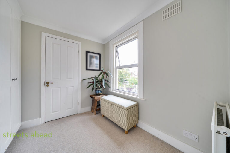 Livingstone Road, Thornton Heath, CR7, photo 12