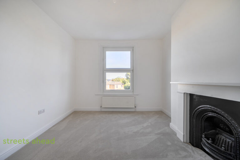 thosah_tho260177_img_07.jpg Fernham Road, Thornton Heath, CR7, photo 8