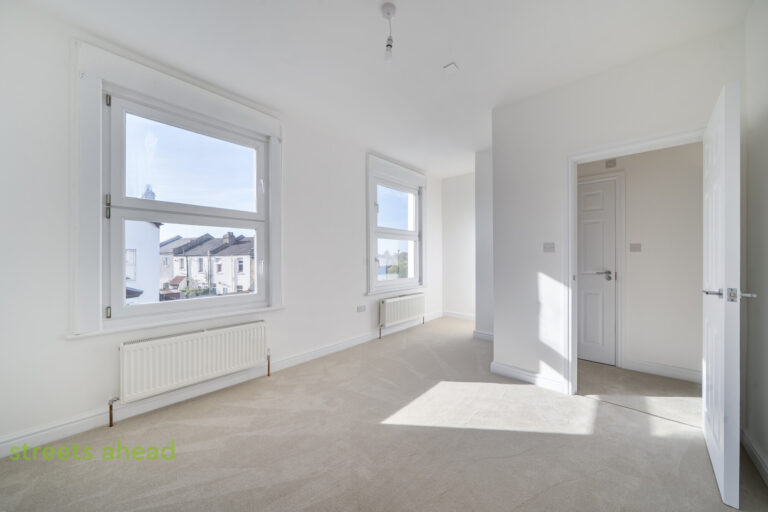 thosah_tho260177_img_11.jpg Fernham Road, Thornton Heath, CR7, photo 12