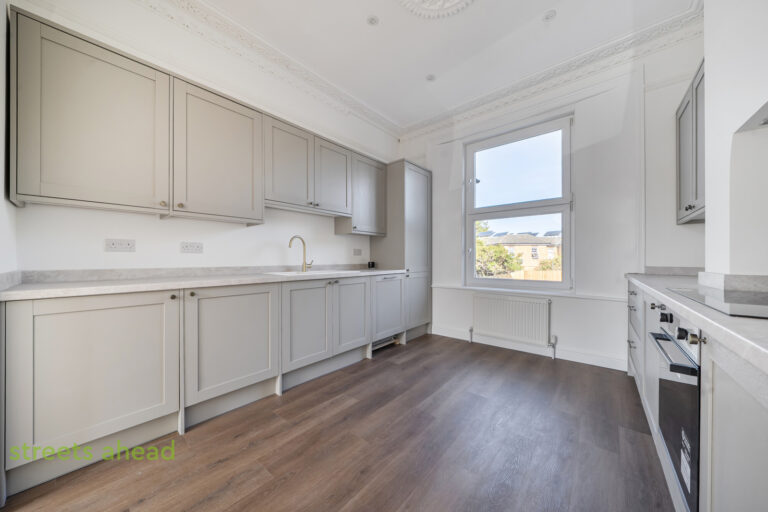 thosah_tho260177_img_16.jpg Fernham Road, Thornton Heath, CR7, photo 17