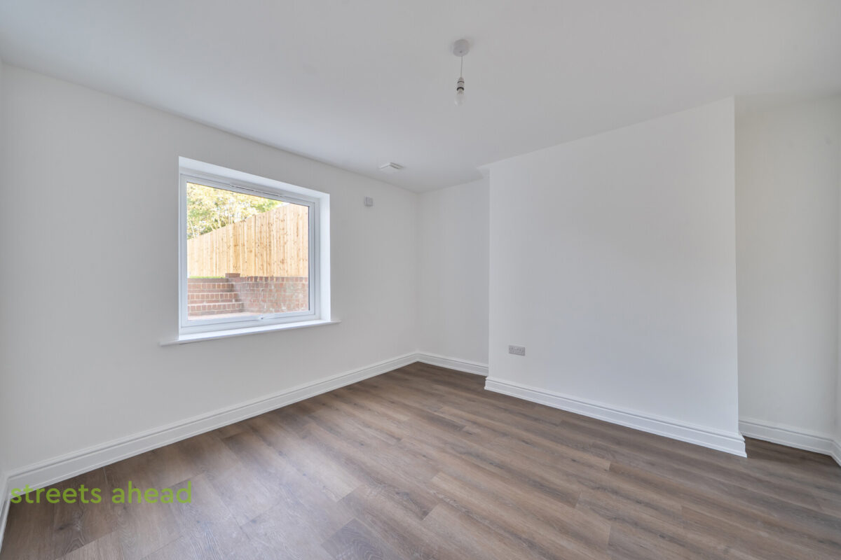 thosah_tho260177_img_19.jpg Fernham Road, Thornton Heath, CR7, photo 20
