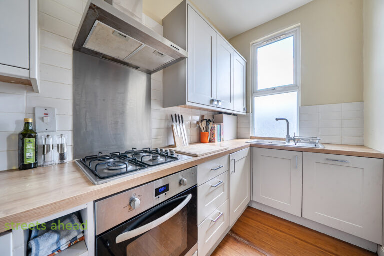 thosah_tho260184_img_03.jpg Brigstock Road, Thornton Heath, CR7, photo 4