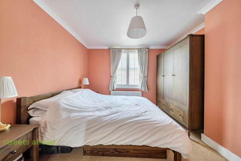 thosah_tho260184_img_08.jpg Brigstock Road, Thornton Heath, CR7, photo 9