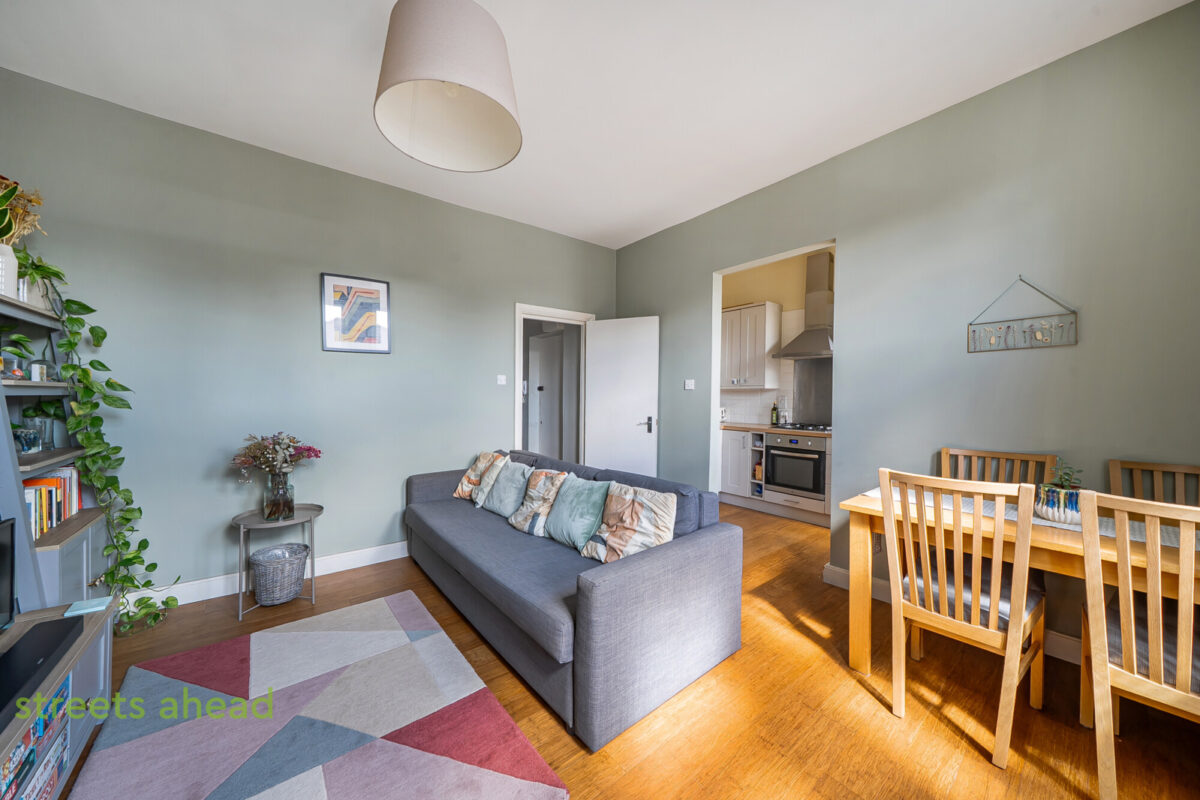 thosah_tho260184_img_12.jpg Brigstock Road, Thornton Heath, CR7, photo 13