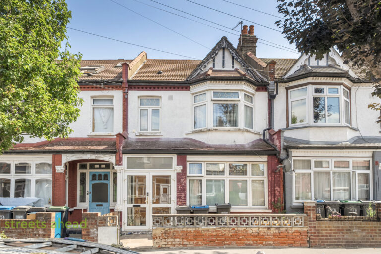 thosah_tho260189_img_00.jpg Nutfield Road, Thornton Heath, photo 1