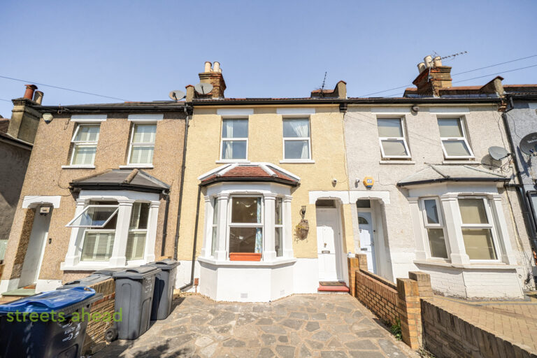 thosah_tho260199_img_00.jpg Moffat Road, Thornton Heath, photo 1