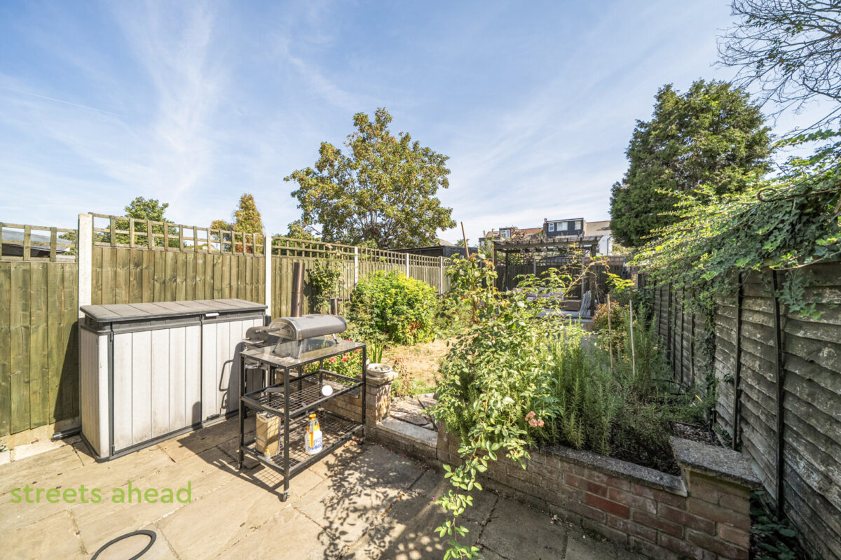 thosah_tho260203_img_12.jpg Windsor Road, Thornton Heath, CR7, photo 13