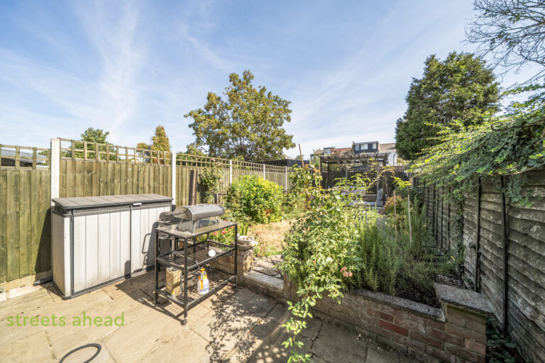 thosah_tho260203_img_12.jpg Windsor Road, Thornton Heath, CR7, photo 13