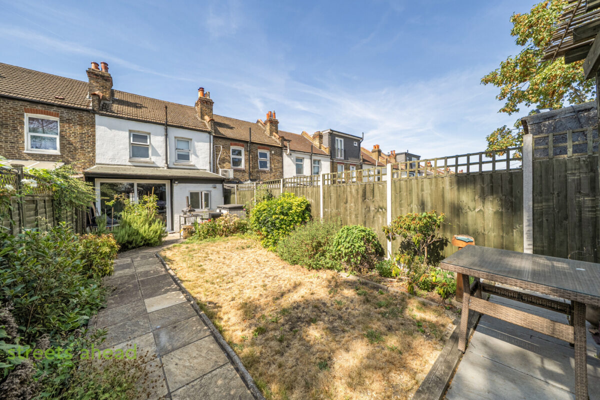 thosah_tho260203_img_14.jpg Windsor Road, Thornton Heath, CR7, photo 15