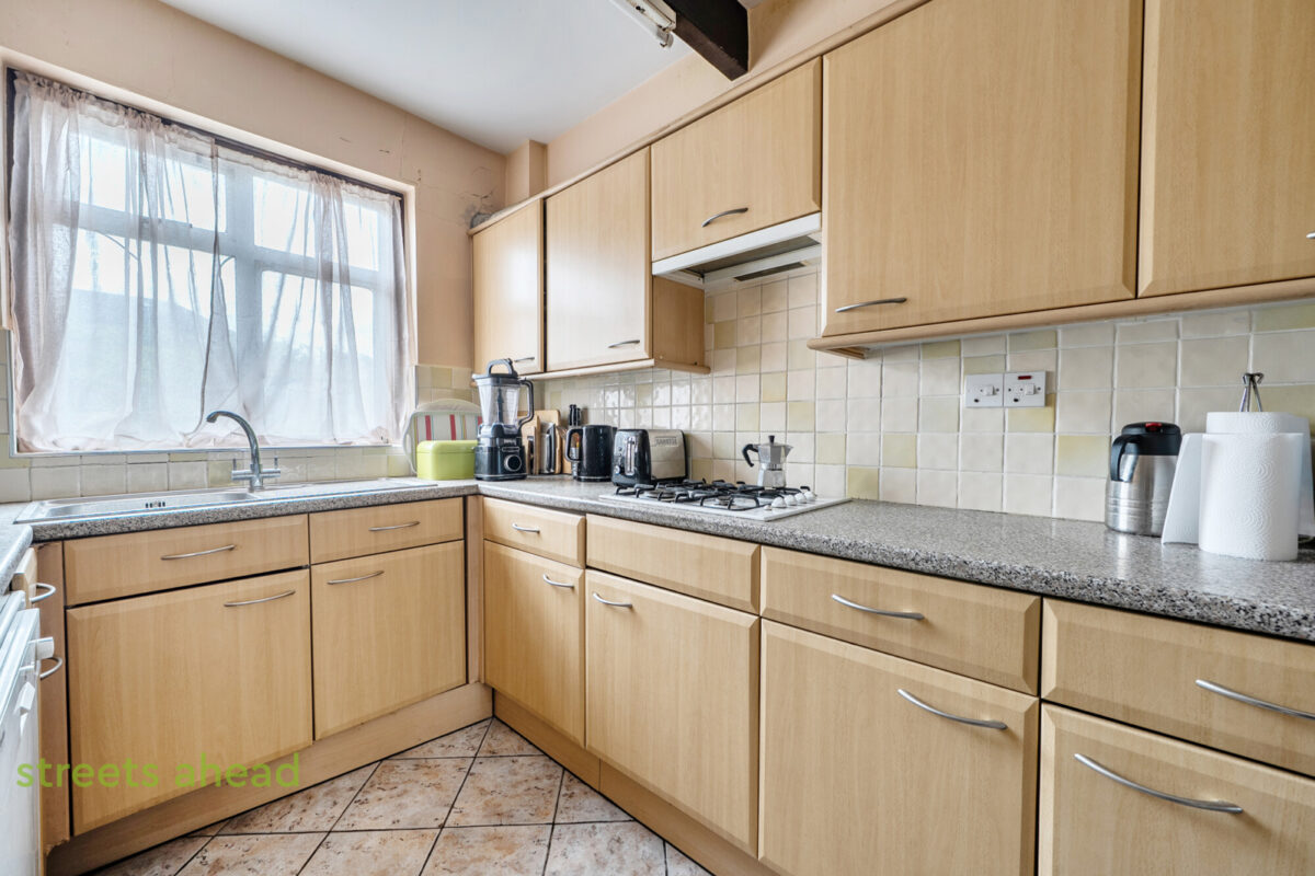 thosah_tho260212_img_06.jpg Ingram Road, Thornton Heath, CR7, photo 7