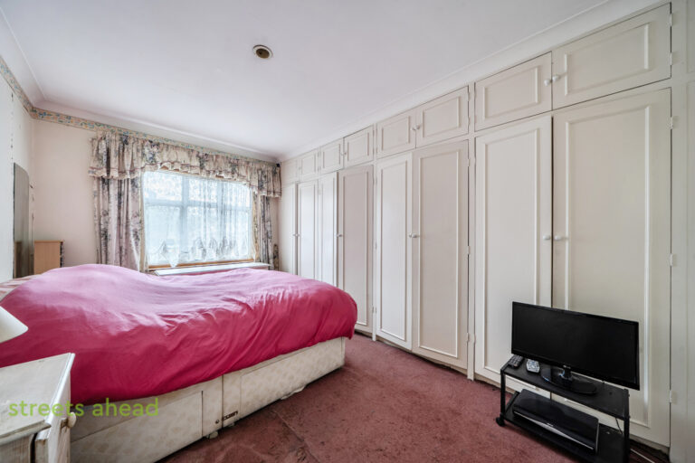 thosah_tho260212_img_07.jpg Ingram Road, Thornton Heath, CR7, photo 8