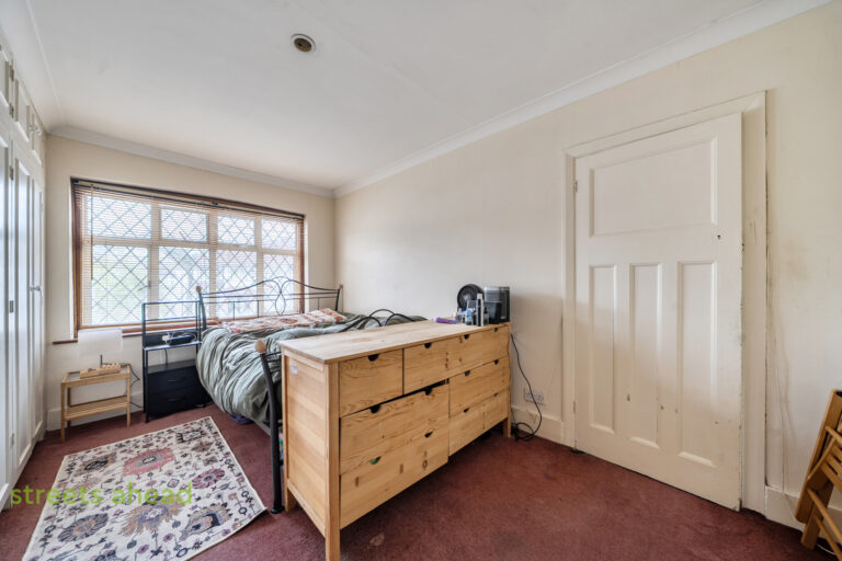 thosah_tho260212_img_09.jpg Ingram Road, Thornton Heath, CR7, photo 10