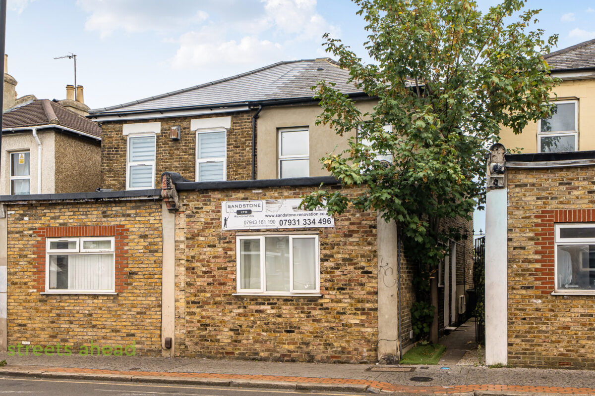 thosah_tho260218_img_00.jpg Whitehorse Road, Croydon, CR0, photo 1